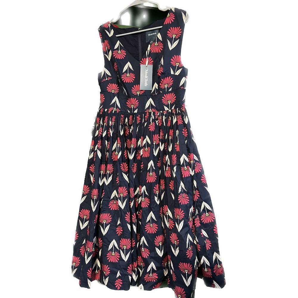 Modcloth Twirly Flower Vintage NWT Size 10 Dress
